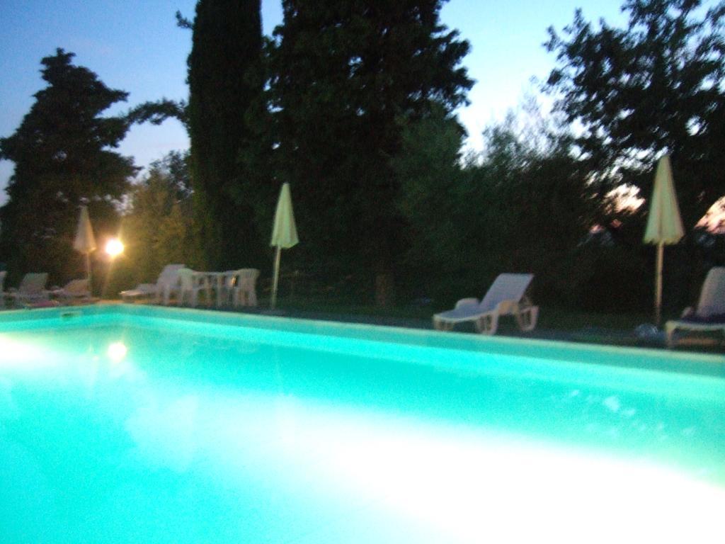 Agriturismo Relais Poggio Primo Borro Buitenkant foto